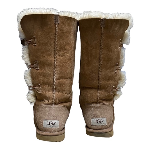 UGG Leather Boots, Size 7, Side Buttons - Picture 5 of 14